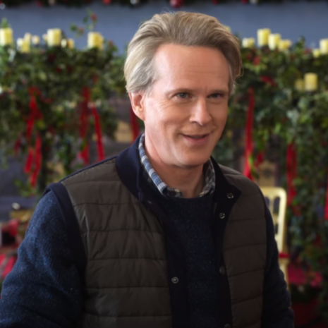 a-castle-for-christmas-Cary-Elwes-quilted-vest-655x655-1.png