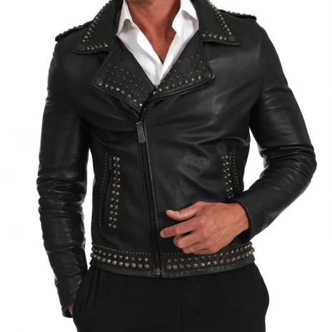 Clou - Black lamb leather biker jacket flaps on the shoulders and studs